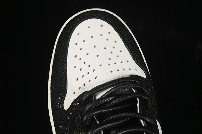 All categories Air Jordan Jordan series basketball shoes Air Jordan 1 High Air Jordan 1 High Retro OG "CNY" AJ1 Joe 1 Year of the Snake theme Xuanwu high-top basketball shoes IB3165-091
